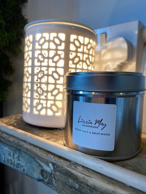 Lizzie May Rock Salt & Driftwood Candle